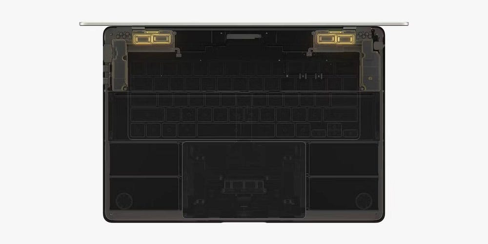 صورة لـ مُقارنة بين MacBook Air المُزوَّد بشريحة M2 مقاس 15 إنش ومقاس 13 إنش: أيهما يُناسبك؟ | 1Pu2BNNuwT0MyV3w72Ad7Dg-DzTechs