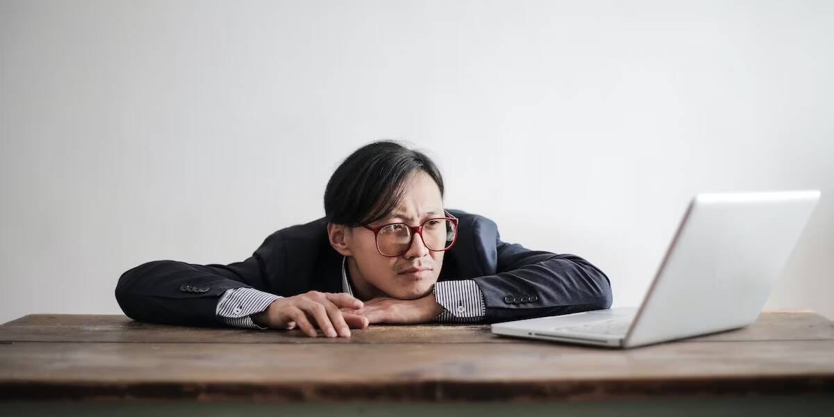 صورة لـ الأخطاء المهنية الشائعة في عالم التكنولوجيا وكيفية تجنبها | 1sDuOvRnGtx6TP6OXY-5l2Q-DzTechs