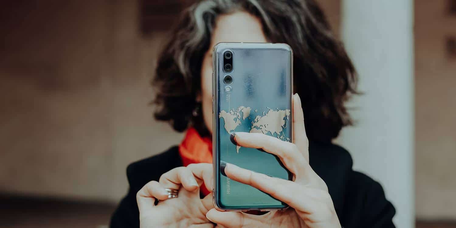 صورة لـ كيفية تجنب الإصابات الأكثر شيوعًا المُرتبطة باستخدام الهاتف الذكي | 1vn3f9Z6YL2LP2pITr8mbsA-DzTechs