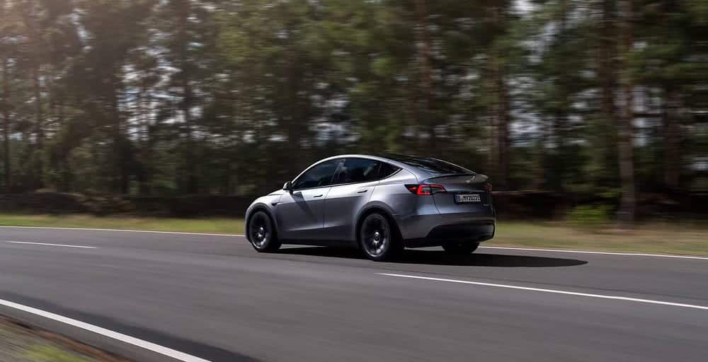 صورة لـ مُقارنة بين Tesla Model Y و Toyota RAV4 Prime: أيهما أفضل للشراء؟ | 1L8muLZ5Z_xgEShzywNofKw-DzTechs