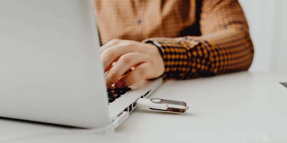 صورة لـ كيفية إصلاح “خطأ في إنشاء ملف الربط: الملف كبير جدًا” في Linux | 1MgDRo6yx-stTkkj8DJakGA-DzTechs