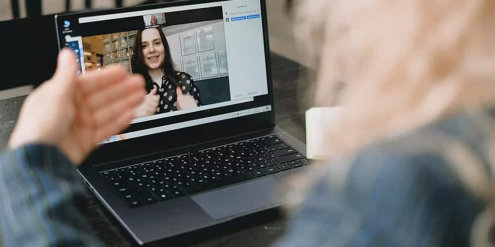 صورة لـ أسرار إنشاء علامة تجارية شخصية جذابة ومُقنعة في سوق العمل الرقمي | 1N5YWnJeBIAZpKK3ytSRjYQ-DzTechs