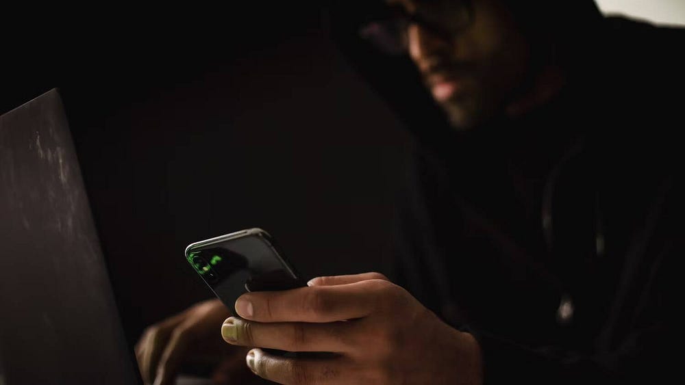 صورة لـ ما هي الرغبة في المُخاطرة السيبرانية ولماذا هي مُهمة؟ | 1-ZZW6FZzbLBq5YHoH4B5BA-DzTechs