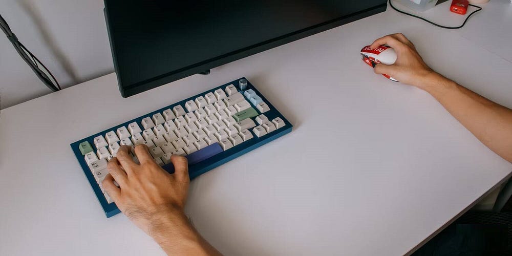 صورة لـ نصائح لتجنب الإجهاد وتخفيف الألم أثناء الكتابة على لوحة المفاتيح | 1GfIm3ghzLNNvLdd1B4qBYw-DzTechs