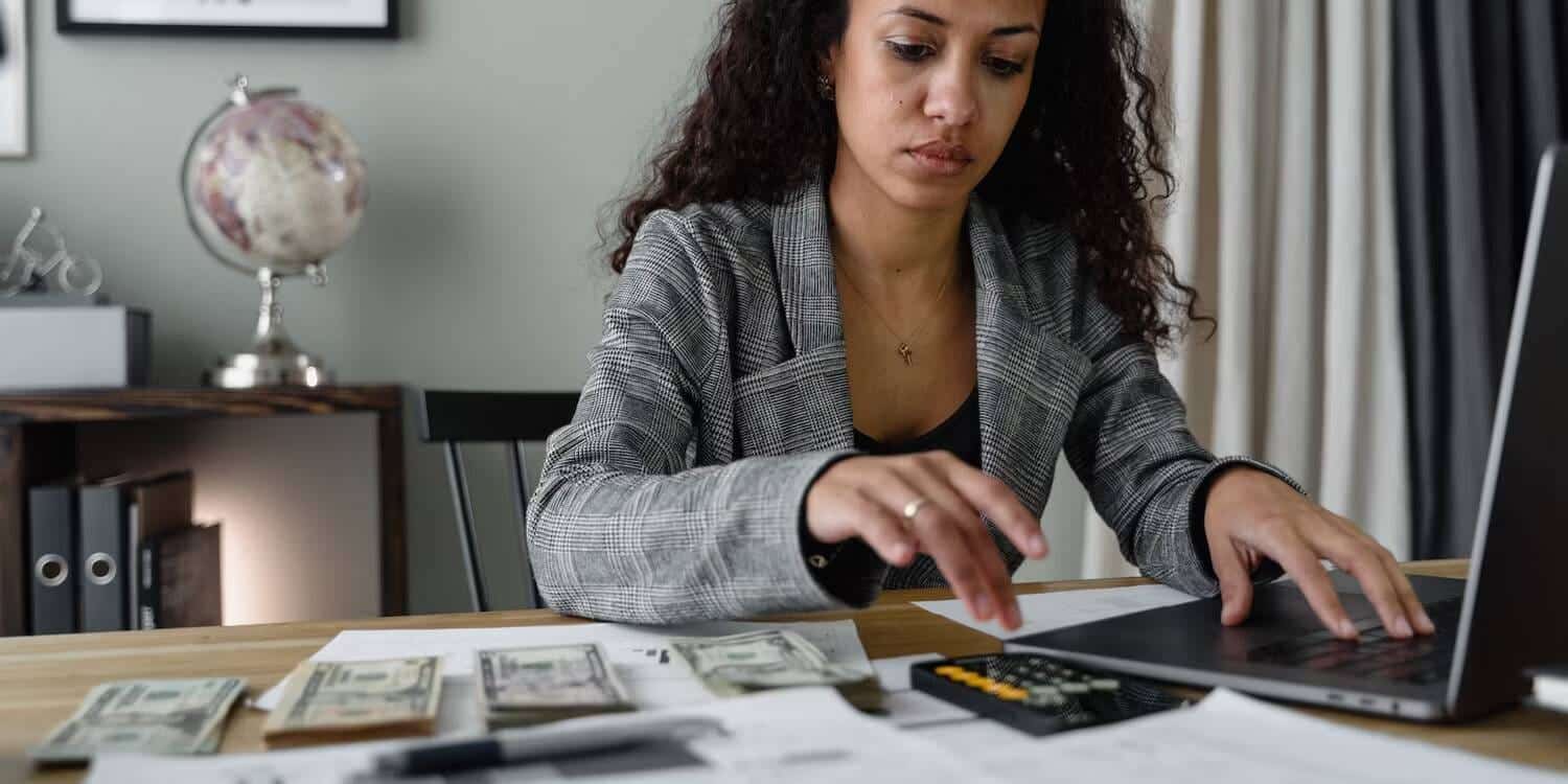 صورة لـ تقييم فوائد وتحديات التنقل بين الوظائف: دليل شامل | 1HBf1sI5M1xWyjAoqe5Qp7A-DzTechs