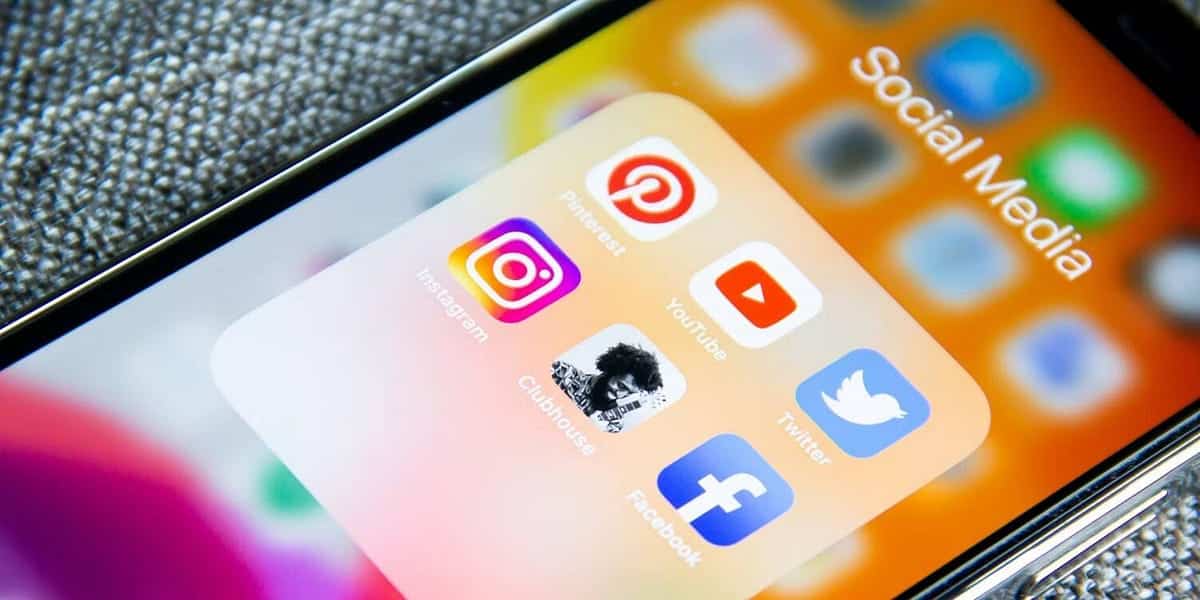 صورة لـ أخطاء الإمتناع عن مواقع التواصل الاجتماعي التي يجب عليك تجنبها | 1NgA0-Ol59ZpiJa-B8-vBcQ-DzTechs