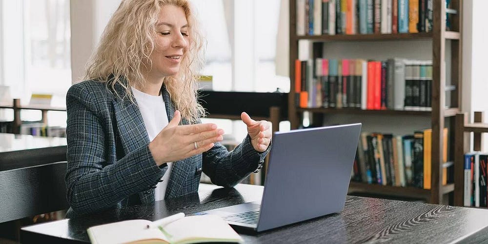 صورة لـ استراتيجيات ناجحة لتحقيق التفوق في مقابلات الوظائف التقنية لزيادة فرص نجاحك | 1lDl_qE_wTGLZ8kkPrY7lVw-DzTechs