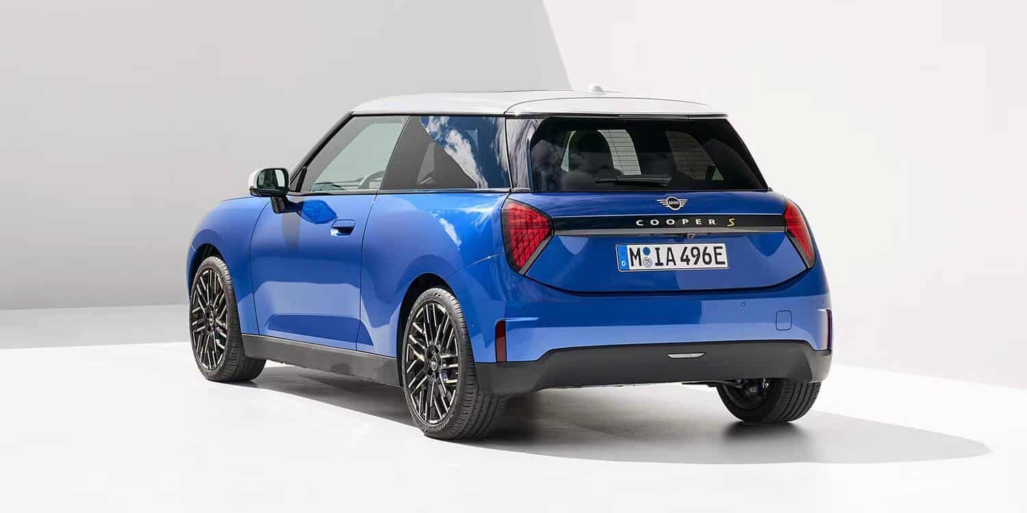 صورة لـ Mini Cooper SE 2024: تغييرات وتحسينات مُهمة تُعيد تعريف الطراز بشكل كامل | 10l_4CSTZtVNzs6XTGUvTQA-DzTechs