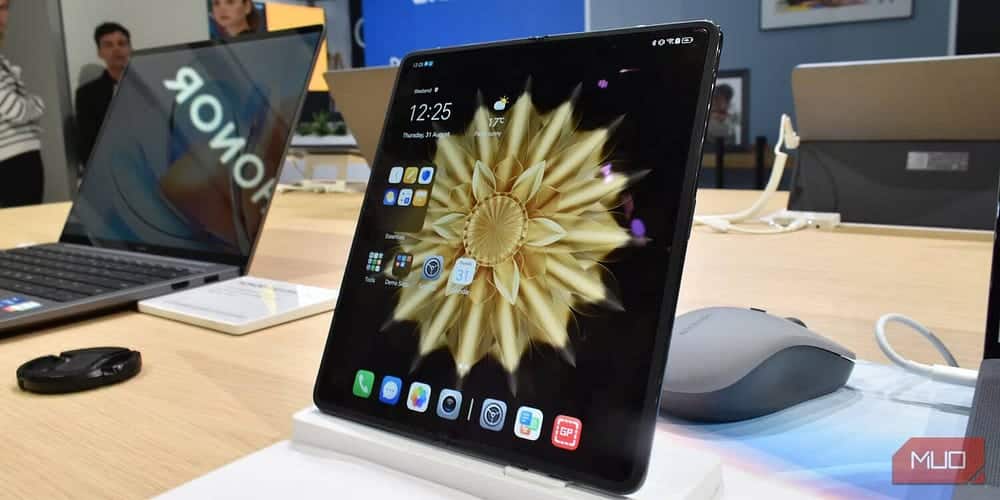 صورة لـ Honor Magic V2: إلقاء نظرة مُفصلة على أنحف هاتف ذكي قابل للطي | 1HqouTt7Lq1AwZe7DaFTRyw-DzTechs