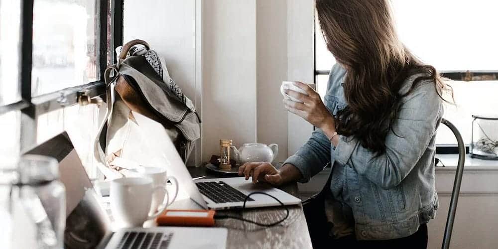 صورة لـ تعزيز هوية علامتك التجارية عن طريق إضافة علامة مائية إلى مقاطع الفيديو التي تُشاركها | 1L31MVaIuqX1c2eFQNSnNPQ-DzTechs