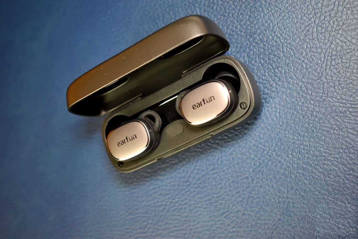 صورة لـ مراجعة EarFun Free Pro 3: سماعات الأذن المليئة بالميزات مع جانب سلبي لضعف ANC | 1ZgJhM9knzYAzMBrSLt9s8g-DzTechs