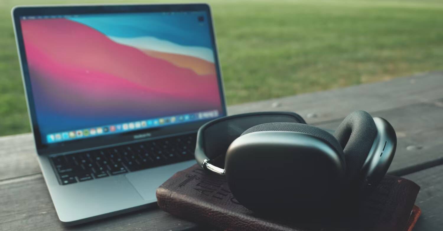 صورة لـ الطرق المُبتكرة التي يُمكن لـ Apple تطوير وتحسين AirPods Max من خلالها | 1c4VT-EKN1ekp2wykv7avvg-DzTechs