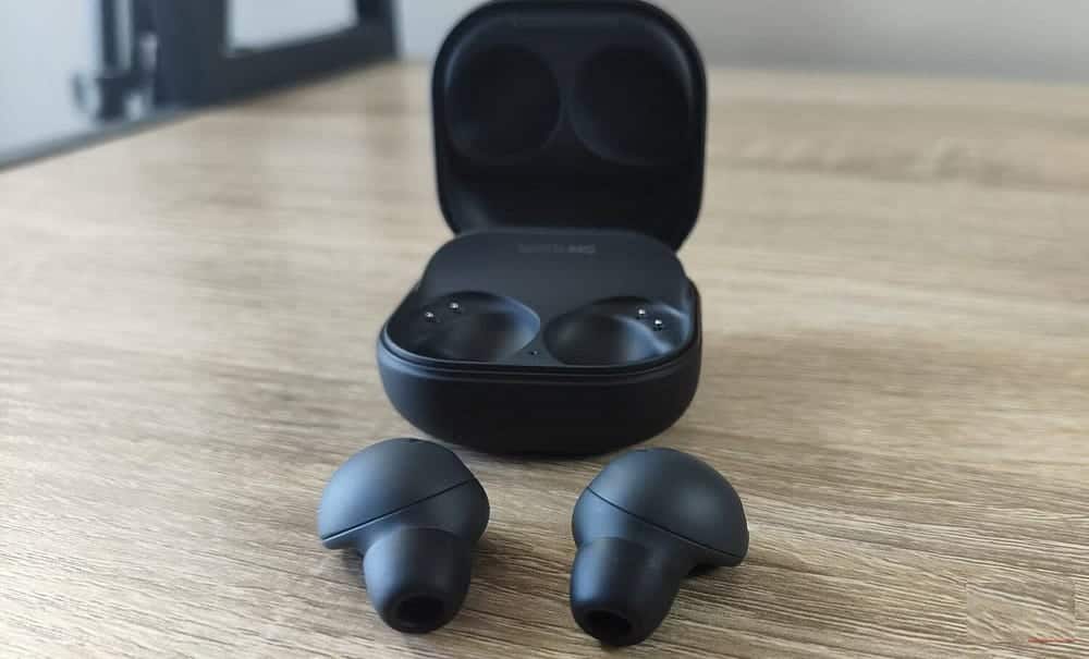 صورة لـ مُقارنة بين AirPods Pro 2 و Galaxy Buds2 Pro: اكتشف أفضل سماعة لاسلكية مُناسبة لك | 1uRg98GCypGTllXW4ZP_4Lg-DzTechs