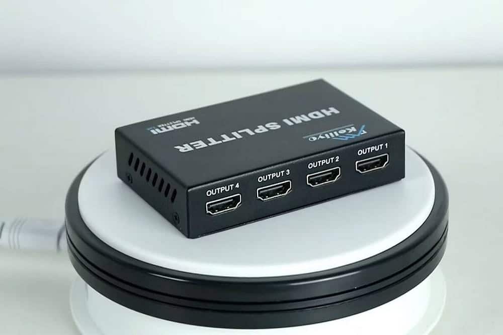 صورة لـ أفضل أجهزة توزيع HDMI المُتاحة في هذا العام لتوصيل المزيد من الشاشات بإعدادك | 12EvNv0J0LCVZqV1lC-YbMg-DzTechs