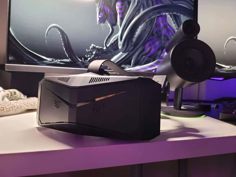 صورة لـ تقييم نظارة Pimax Crystal: أسلوب استثنائي وأداء رائع في عالم PCVR، ولكن مع بعض التحفظات | 1D7geWyE7tpcyrdVyfQEYyg-DzTechs