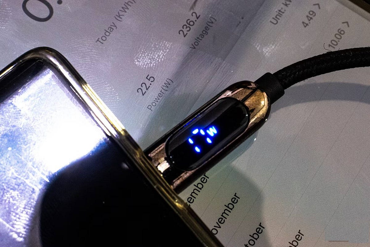 صورة لـ مُراجعة شاحن الحائط Voltme Revo 140 USB-C: شحن سريع لأجهزة مُتعددة | 1U6tnHYXraSuR3Bzod8Z-OA-DzTechs