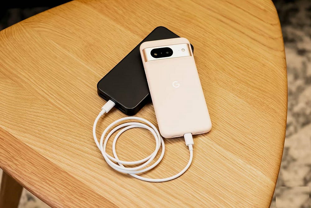 صورة لـ مراجعة Google Pixel 8: اكتشف كيف أصبح أفضل من السابق مع إضافة ميزات مُبهرة | 1v5qPgV-1ZxkRaJJGZaharQ-DzTechs