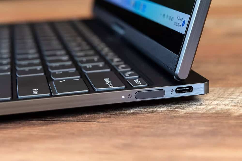 صورة لـ مُراجعة Lenovo ThinkBook Plus Gen 4: شاشة الحبر الإلكتروني لا تُميزه | 1yUt4LkuHPv1i1yoGLOADCQ-DzTechs