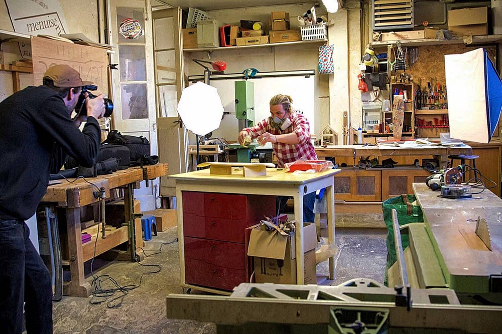 صورة لـ أفضل مُعدات الإضاءة المُتاحة للحصول على تجربة تصوير مُذهلة | 1gMdLqj_94WkFZ9y9YbwScw-DzTechs