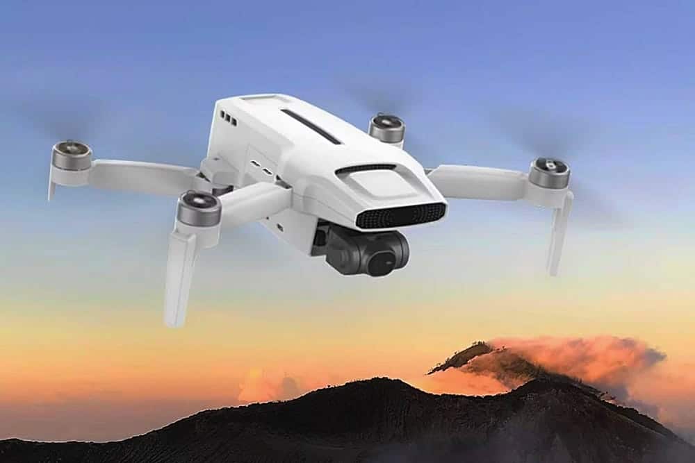 صورة لـ استعراض أحدث الطائرات المُسيَّرة الصغيرة: اكتشف أفضل الخيارات | 1kNC0RFIzDRLQRaA57leZgw-DzTechs