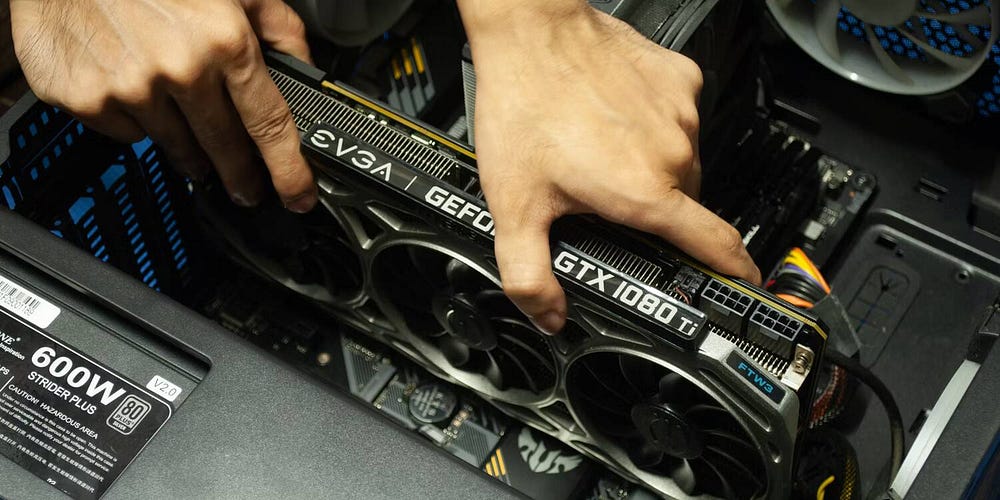 صورة لـ مُقارنة بين الكمبيوتر الشخصي الصغير والكمبيوتر المكتبي: ما الذي يجب عليك شراؤه في هذا العام؟ | 1tQFkfea7oD22MscnPBbJMA-DzTechs