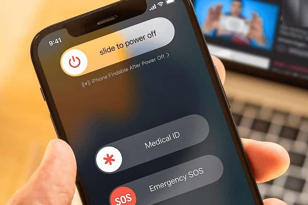صورة لـ ما الذي يعنيه تحذير “فقط طوارئ SOS” على الـ iPhone؟ | 11fMKXw_CVck3PzYWExMPDA-DzTechs
