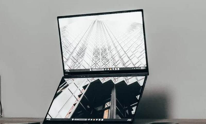 صورة لـ مراجعة ASUS Zenbook DUO UX8406: هل هذا هو البديل المثالي لـ Surface Neo المُعلن؟ | 17seHB1riQXjajq3-Ix53qA-DzTechs