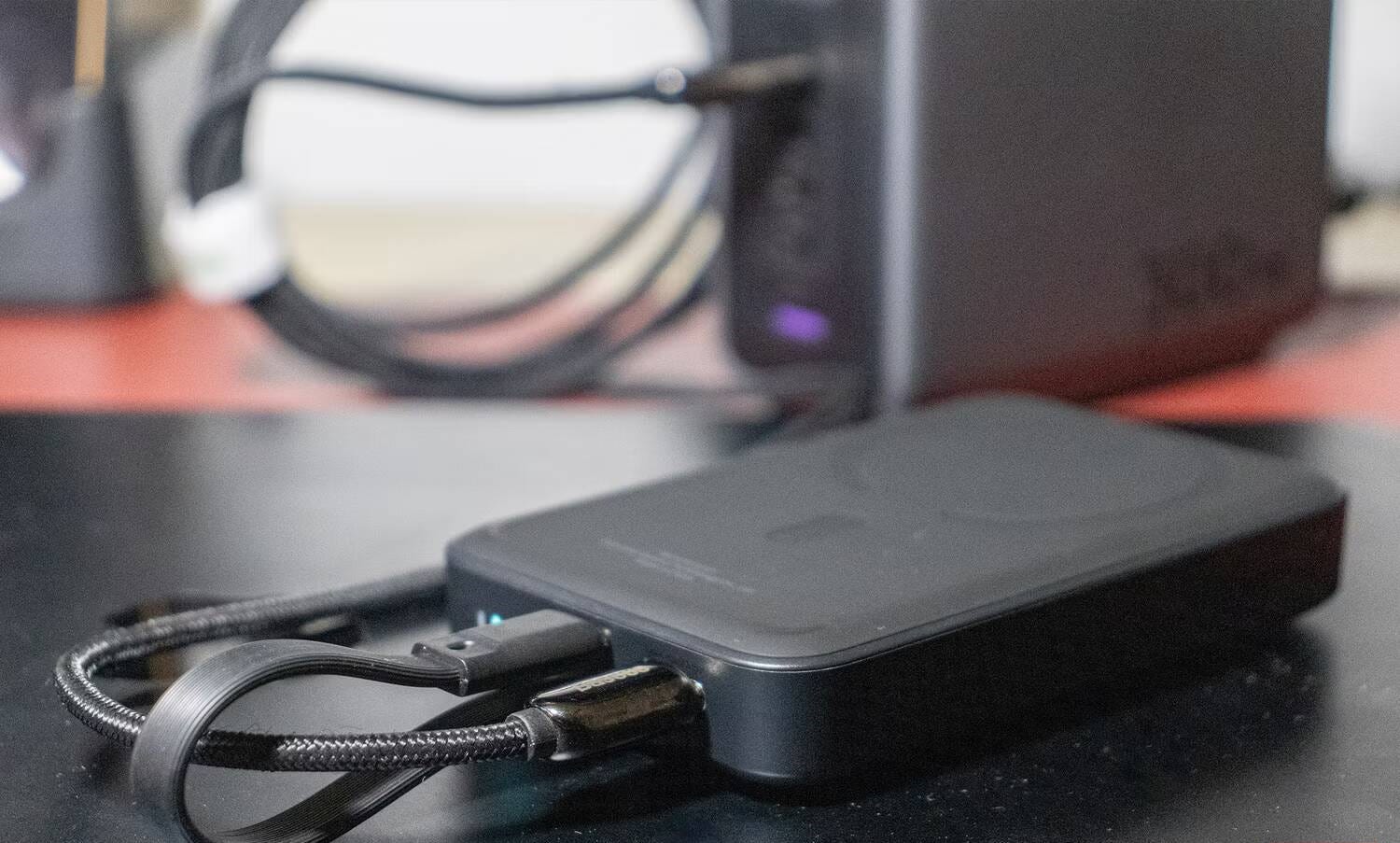 صورة لـ مُراجعة بنك الطاقة Baseus Magnetic: يُوفر حلاً عمليًا للشحن بدون MagSafe | 1H7oO6kuY_GPLVjKQL0uYvg-DzTechs