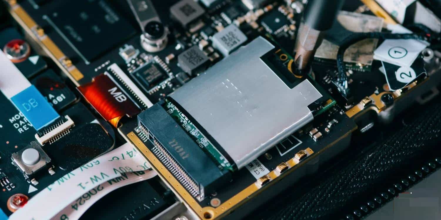 صورة لـ كيفية استنساخ مُحتويات SSD المُضمَّن في Steam Deck من أجل ترقية أسهل | 1OnHcnlrlLpdFSmQImYxjgQ-DzTechs