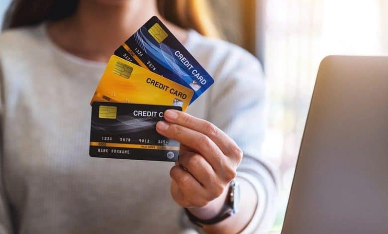 صورة لـ أفضل خيارات بطاقات الخصم الافتراضية المدفوعة مُسبقًا المثالية للتسوق العالمي | 1jyrnfAgEbltDB-1woJkdJw-DzTechs