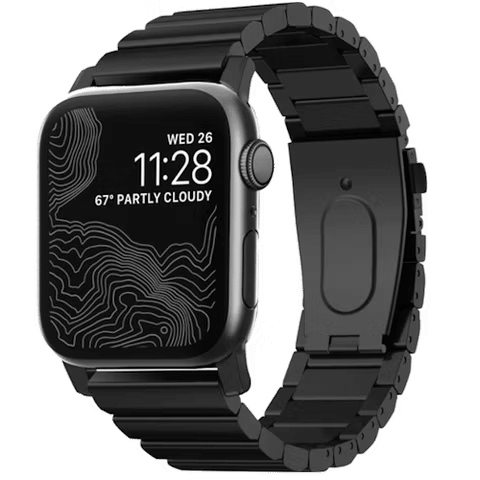 صورة لـ أفضل أحزمة Apple Watch Ultra المُتاحة: دليل للاختيار الصحيح | nomad-metal-band-tag.avif_