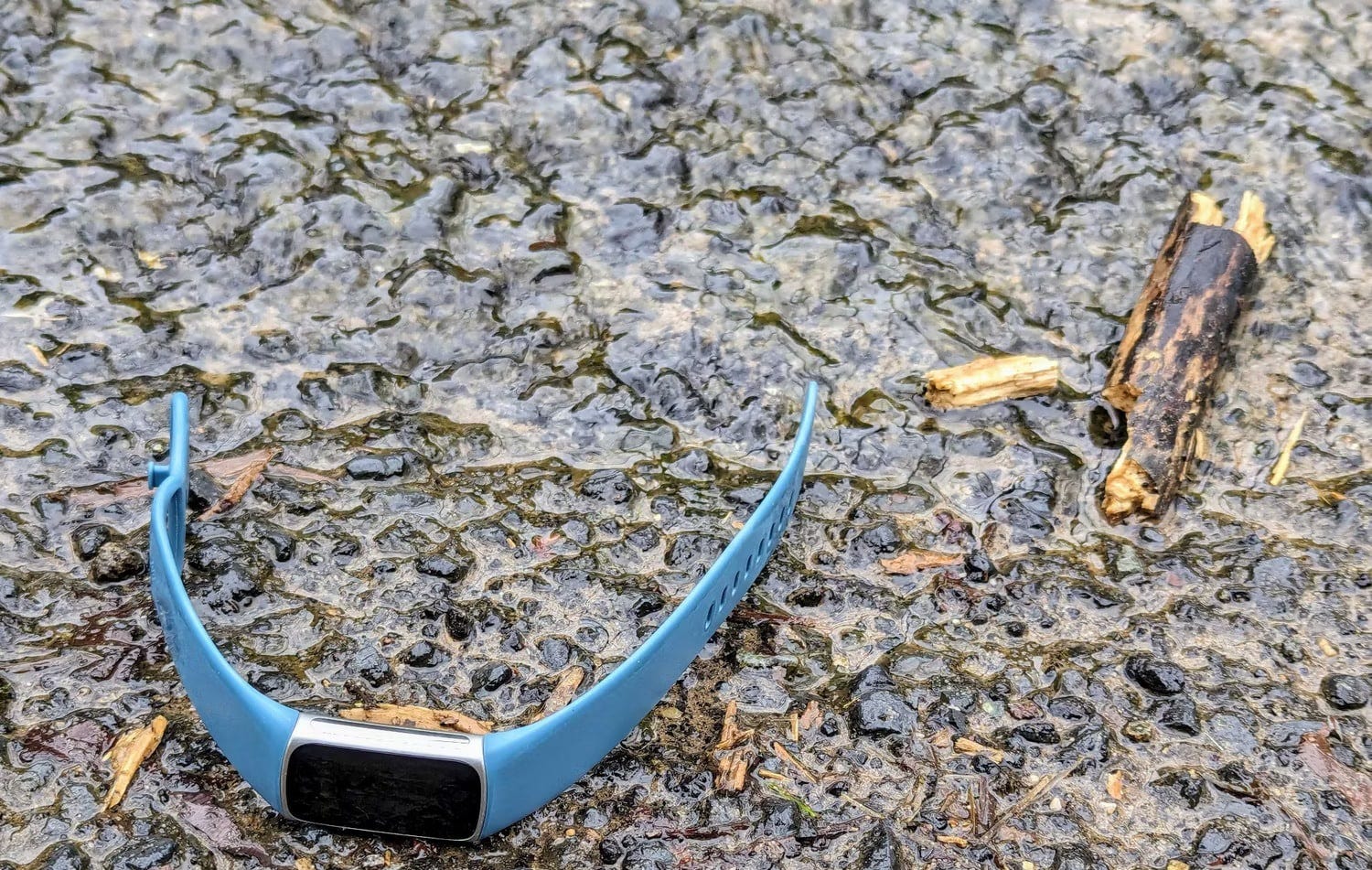 صورة لـ الطرق التي يُمكنك من خلالها مُساعدة جهازك من Fitbit على الاستمرار لفترة أطول | 1KrGZxm1Kf43m98CzS8KRfA-DzTechs