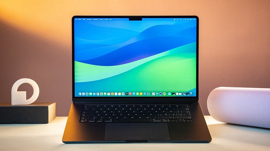 صورة لـ مُراجعة Apple M3 MacBook Air (13 بوصة): لماذا قد تُفكر في أن تشتري أي شيء آخر؟ | 1R6BqEwbOsDDf1AWyVYaZRA-DzTechs