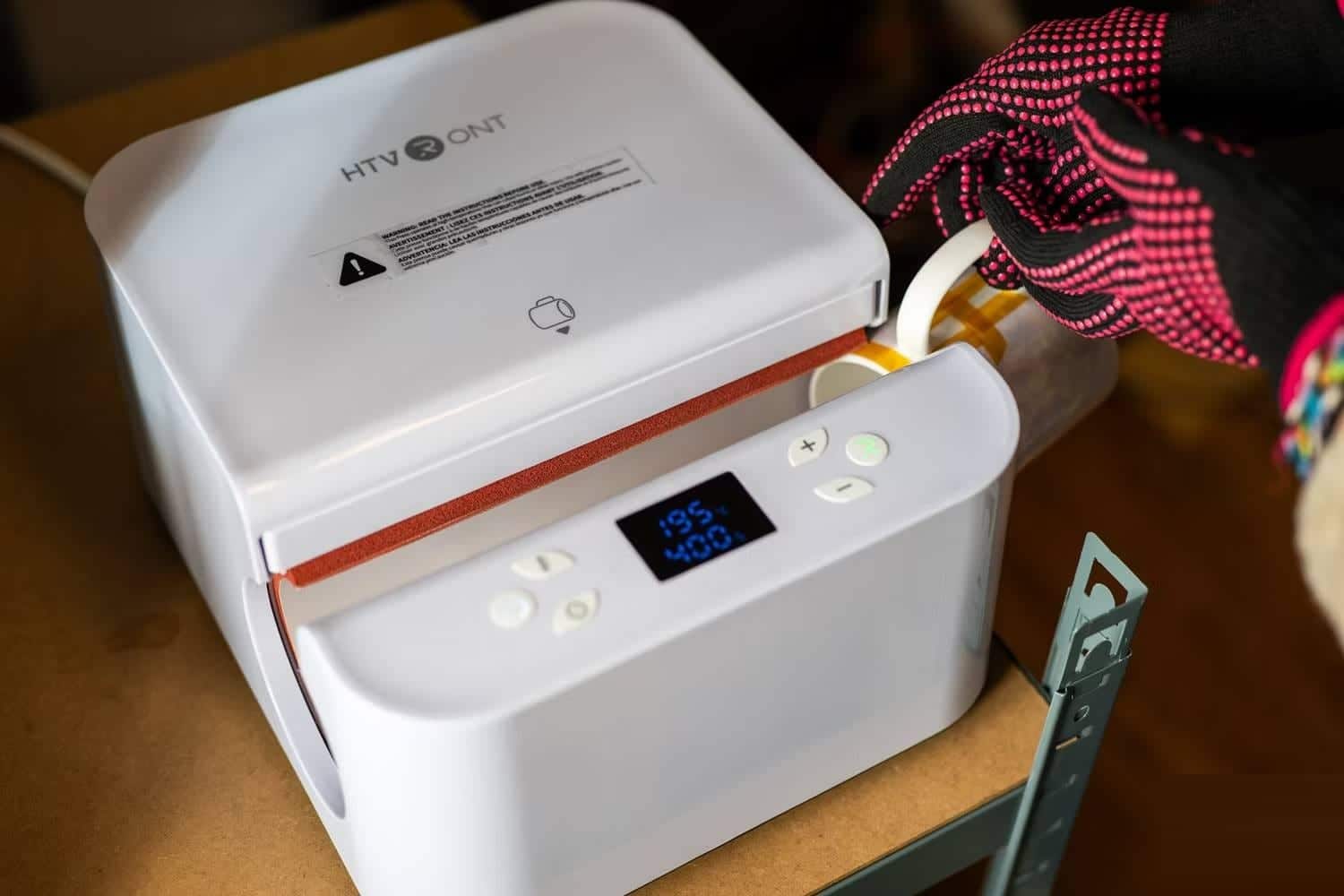 صورة لـ مُراجعة المكبس الحراري لـ HTVRont Auto Tumbler: نتائج مُختلطة | 1ZhQ5lHELEjB1lMmHZOn4og-DzTechs