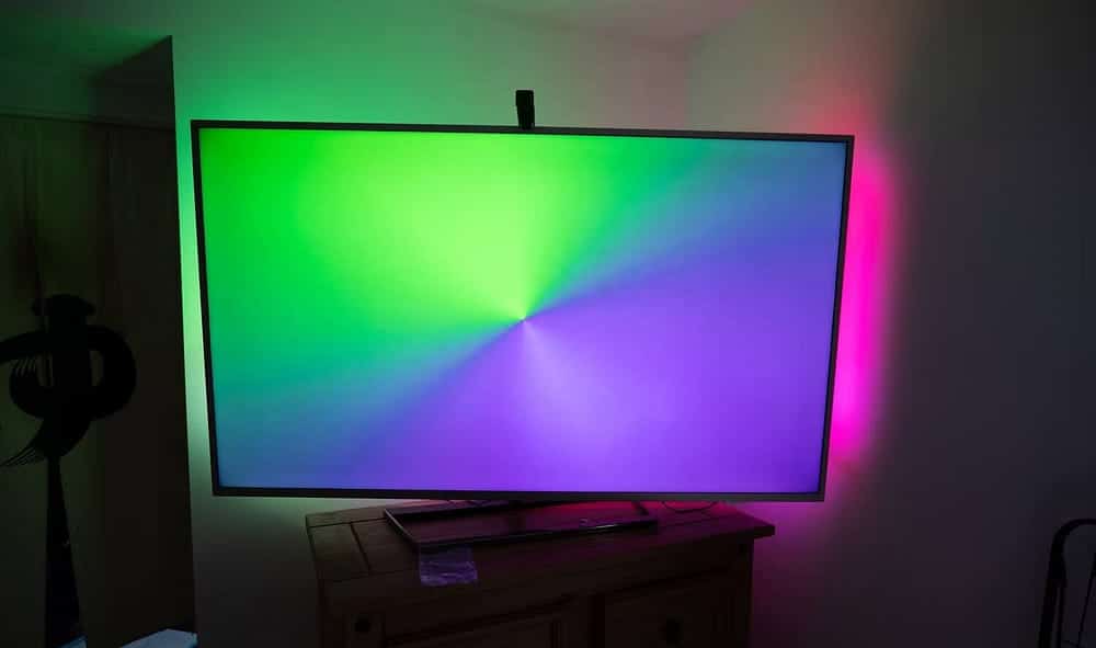 صورة لـ مُراجعة Govee TV Backlight 3 Lite: إضاءة مُحيطة لمُطابقة تقنية Ambilight بسعر معقول | 1auJk5e5_EEuX_ggqUJrpVQ-DzTechs