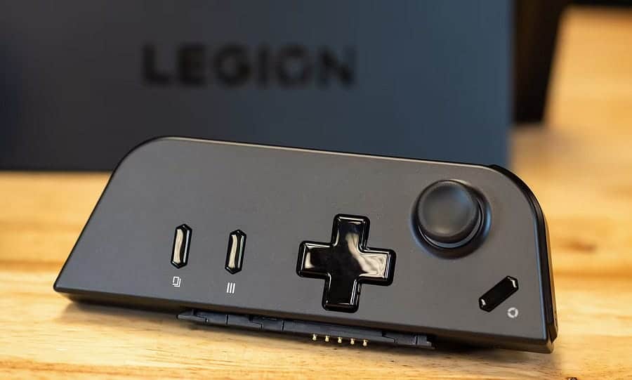 صورة لـ مُراجعة Lenovo Legion Go: مُخيب للأمال وكبير الحجم | 1bkQ7P16Oiup_YuRBox3dew-DzTechs