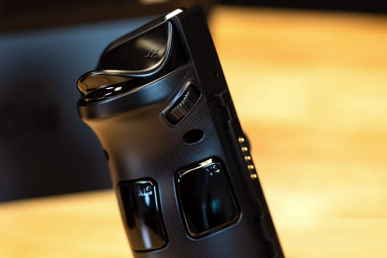 صورة لـ مُراجعة Lenovo Legion Go: مُخيب للأمال وكبير الحجم | 1fnit_RKctKUHHmJoW13fGQ-DzTechs