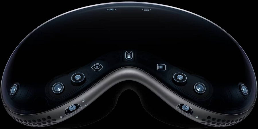 صورة لـ مُقارنة بين Apple Vision Pro و Meta Quest 3: ما هي نظارة VR/AR الأفضل لاحتياجاتك؟ | 1h3_x8P1eXDBqAZTASq08oA-DzTechs