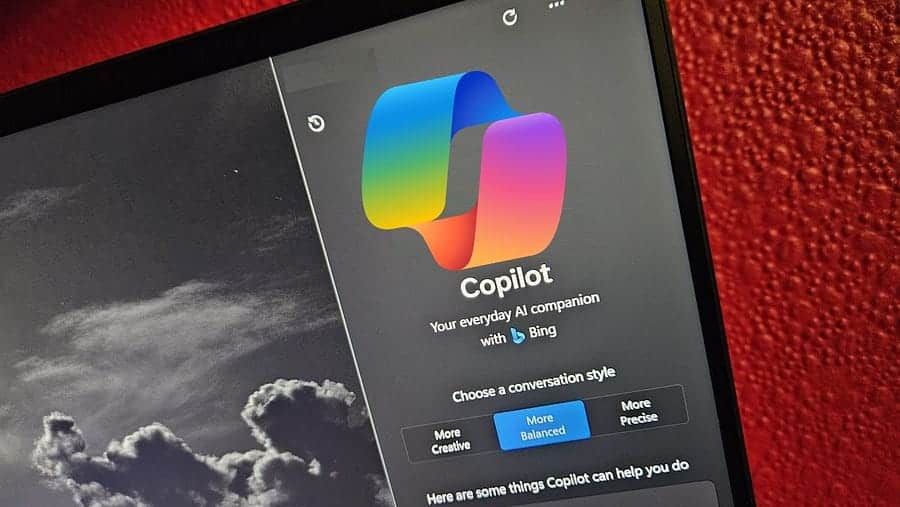 صورة لـ بعض الأسباب لاستخدام Microsoft Copilot بدلاً من ChatGPT | 1jJZ7UEG9OVzGEENetcdYMA-DzTechs