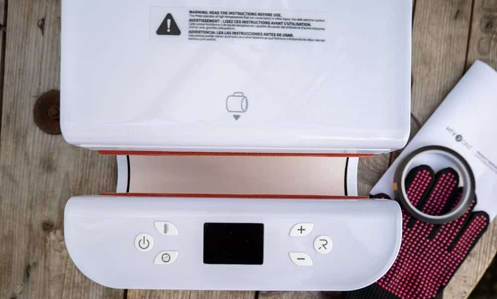 صورة لـ مُراجعة المكبس الحراري لـ HTVRont Auto Tumbler: نتائج مُختلطة | 1omU7ptIjMvzlp09hJZraFg-DzTechs