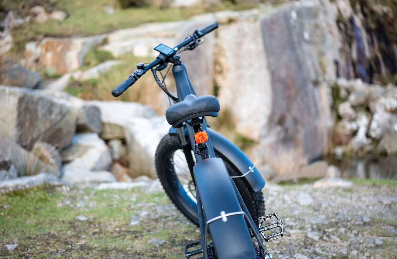 صورة لـ تقييم Freebeat MorphRover: تجربة ركوب الدراجة الكهربائية المُحسَّنة مع شحنها أثناء التمرين | 1ufAaqpxzUPn4ULNYEPKwMQ-DzTechs