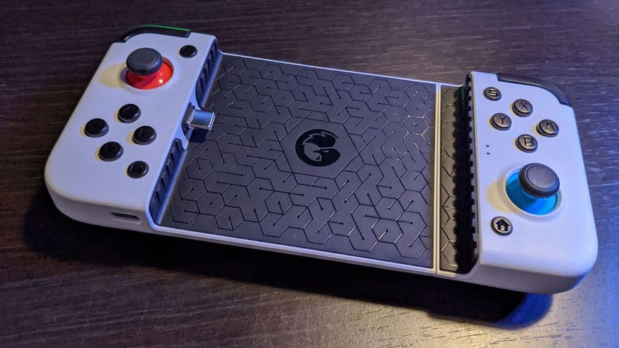 صورة لـ مراجعة جهاز التحكم GameSir X2s Type-C: احصل على تجربة جهاز الألعاب المحمول من هاتفك الذكي | 1w0dKNYNyru0xDNkdqQ31hA-DzTechs