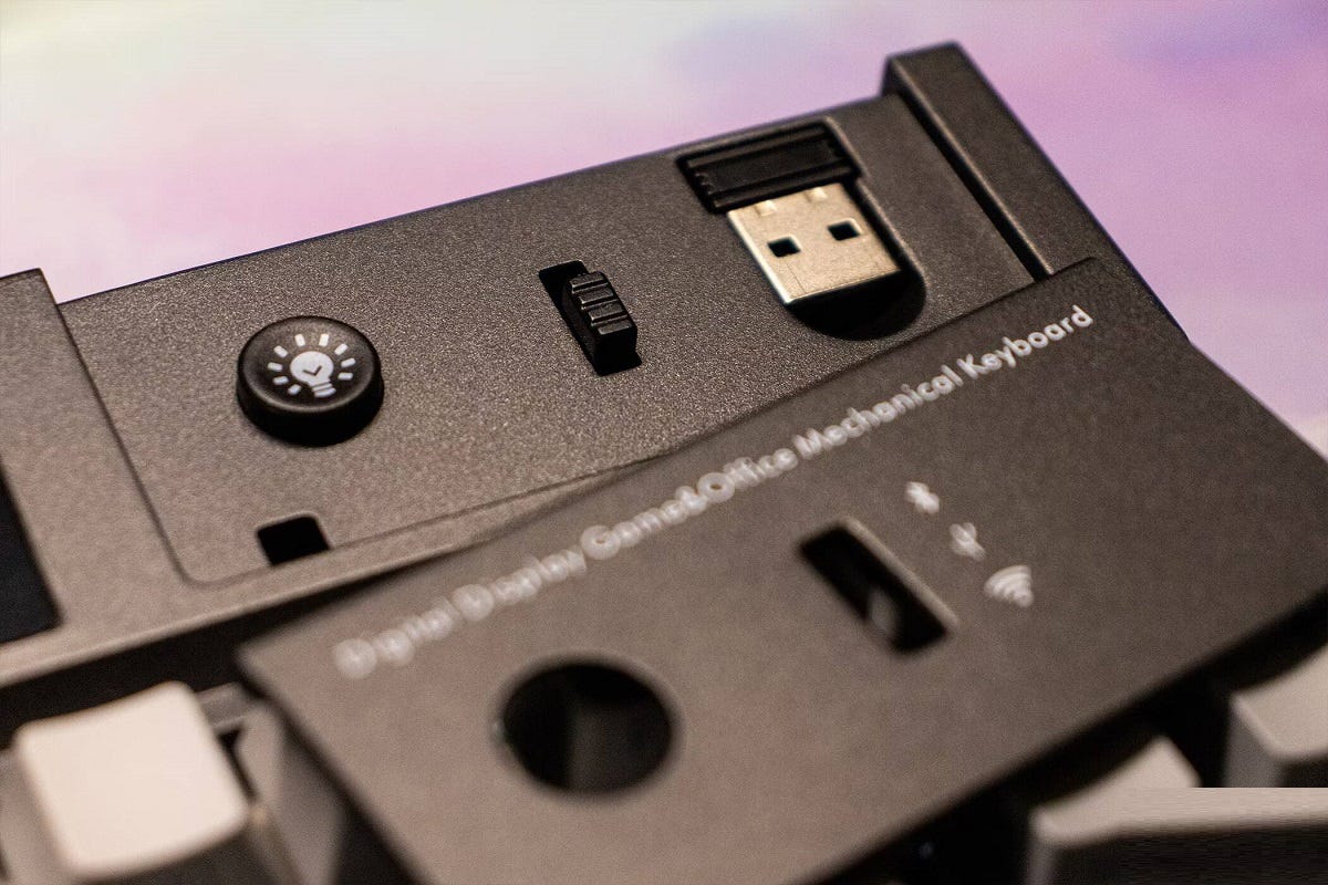 صورة لـ مُراجعة Epomaker Dynatab 75X: لوحة المفاتيح مع تصميمها القديم ووظائفها المُتقدمة | 10FNBTchBEusTKwxTr9PpqQ-DzTechs