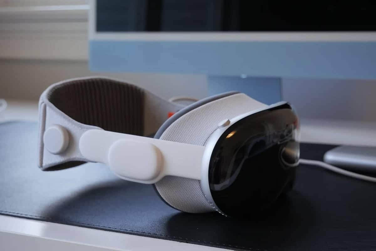 صورة لـ لقد قمت بإرجاع Apple Vision Pro مُنذ شهرين: إليك سبب عدم ندمي على القيام بذلك | 1b6cGxYOkg-sq0_tYg8bx1A-DzTechs