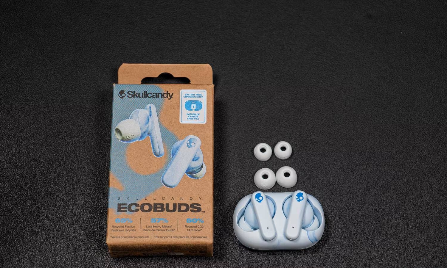 صورة لـ هل ستشتري سماعات أذن تأتي مع علبة شحن بدون غطاء؟ | 1mELN1ZOkmnP4l40PS_lyHg-DzTechs