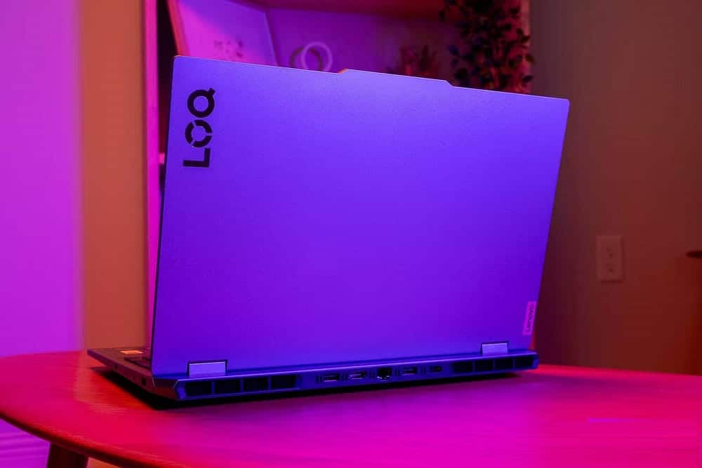 صورة لـ مُراجعة Lenovo LOQ 15IAX9I: يُمكِّنك من مُمارسة ألعاب الكمبيوتر الأساسية أثناء التنقل | 1pD4YVNa_Cc2nsJ7fBVP32w-DzTechs