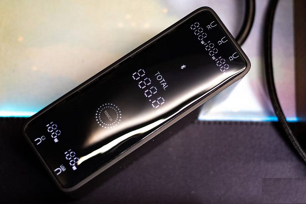 صورة لـ إضافة ميزات مُفيدة إلى الشاحن: هل يحتاج كل شيء إلى تطبيق مُرتبط به؟ | 17oRroCLWjsoRQxdtr_bDBA-DzTechs