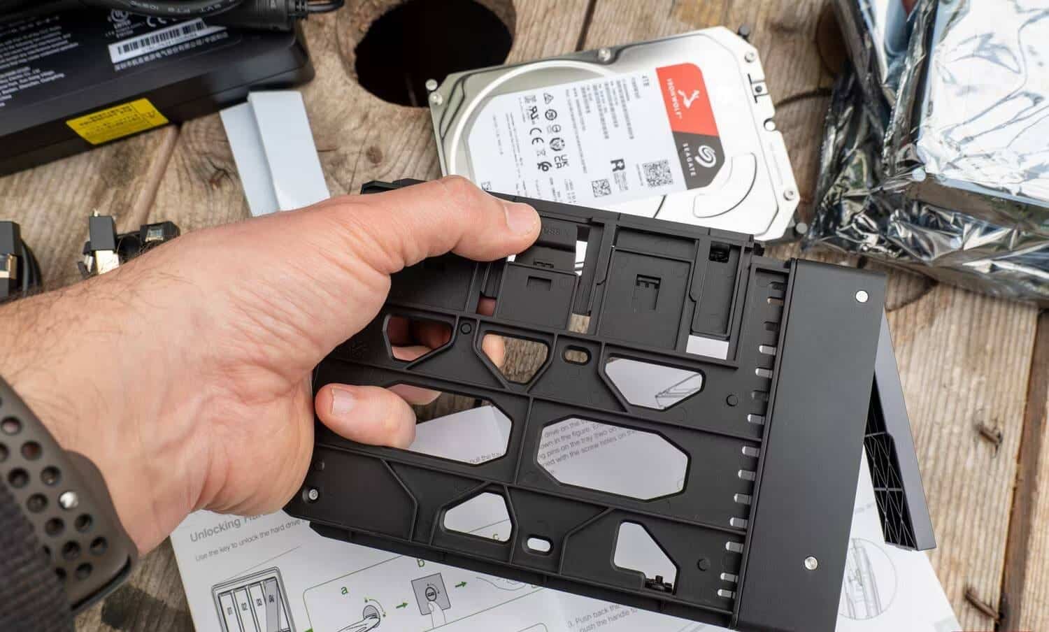 صورة لـ مُراجعة Ugreen NASync DXP4800 Plus: مُكوِّنات مُمتازة وبرمجيات واعدة | 1sjT54Dl3DvnpgkTCIGeyyQ-DzTechs