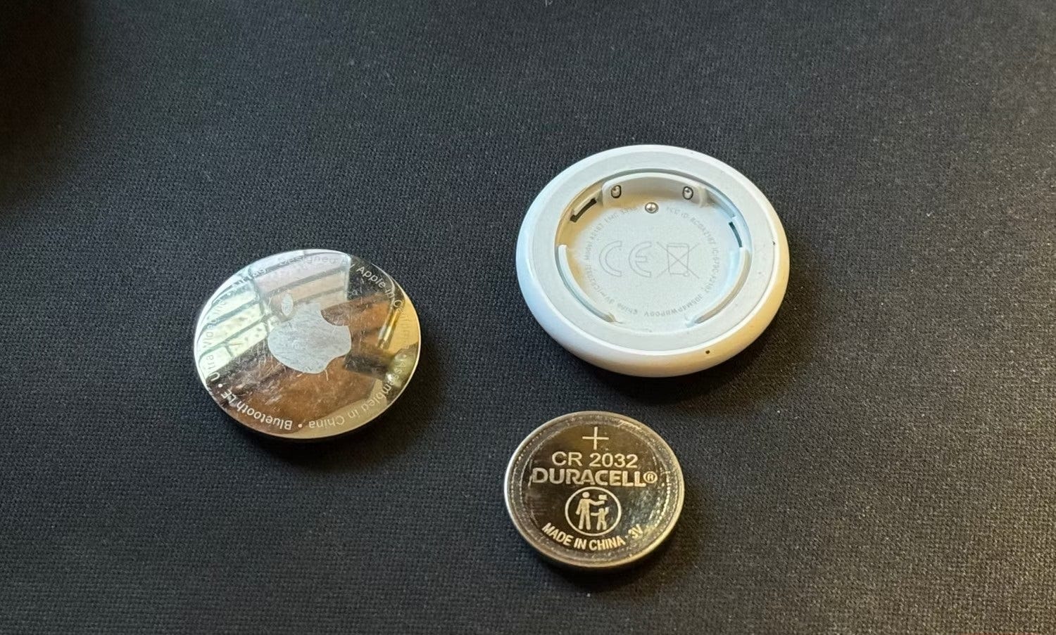 صورة لـ كيف تتصرف عند ظهور تنبيه “عُثر على AirTag يتحرك معك” | 1-KIihtkj5Zid1slyWgkiZg-DzTechs