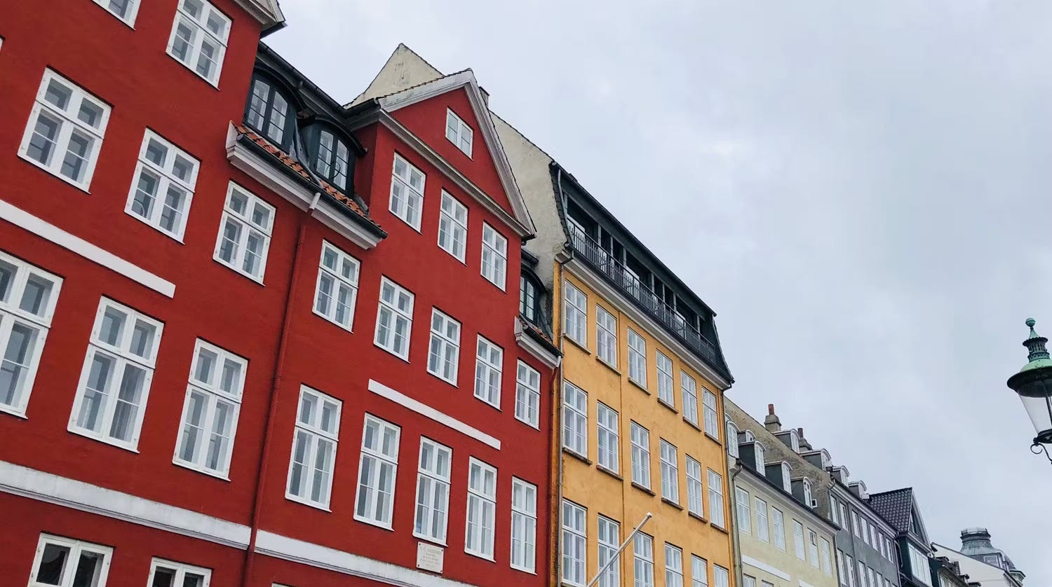 صورة لـ لماذا أتجاهل قواعد التصوير التقليدية لالتقاط صور أفضل بهاتفي | 1CRkdFYnHCoaIol1Wr5WDTQ-DzTechs